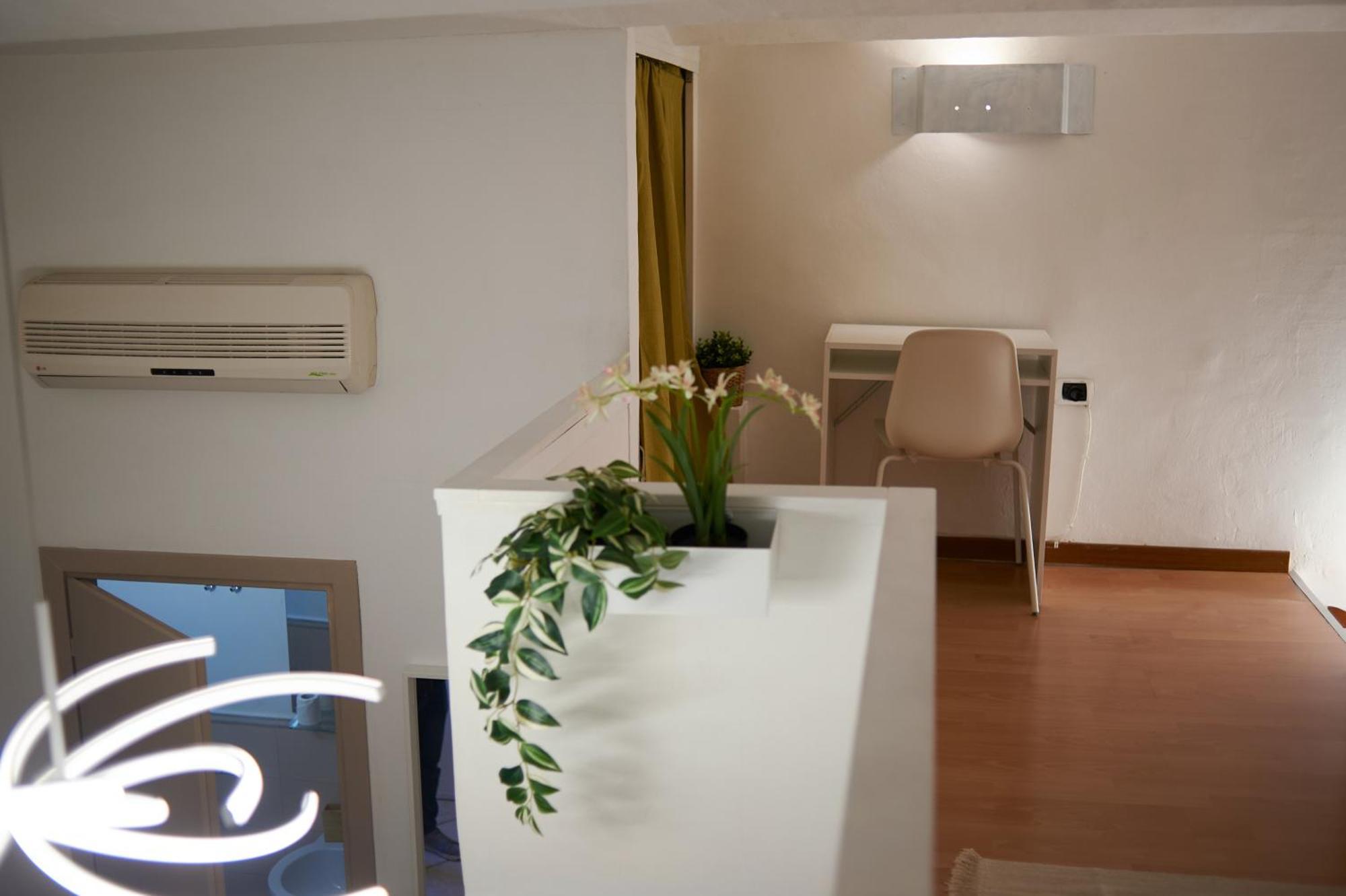Isola Brera Duomo - Antica Atmosfera - Lovable Cozy Apartment ミラノ エクステリア 写真